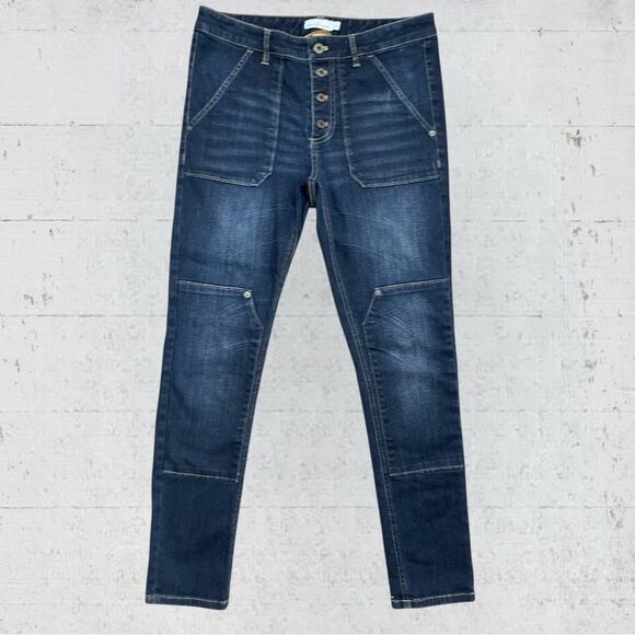 L.L. Bean Women's Signature Premium Skinny Jeans Mid-Rise Button-Front Size 10 - Picture 3 of 12